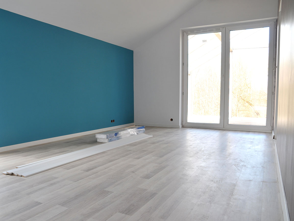 https://www.ej-pro.com/wp-content/uploads/2021/02/peinture-interieur-ejpro-anglet.jpg